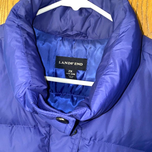 SOLD Lands End Down Filled Vest - Picture 2 of 3